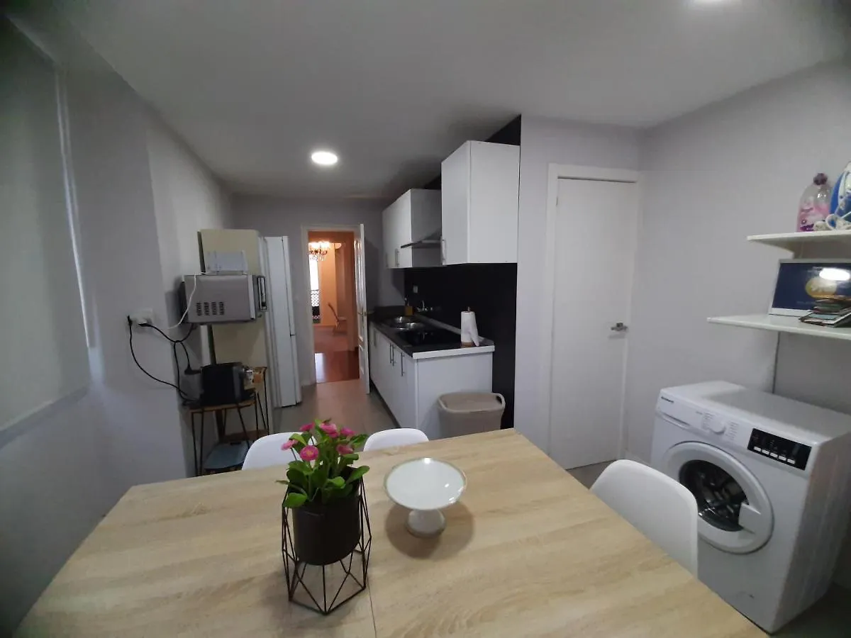 Sun And Chic Malaga Apartment 0*,