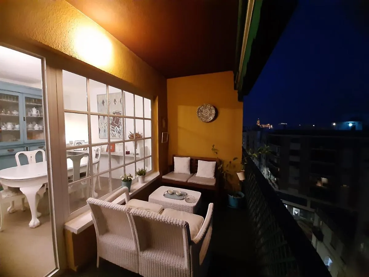 Sun And Chic Malaga Apartment