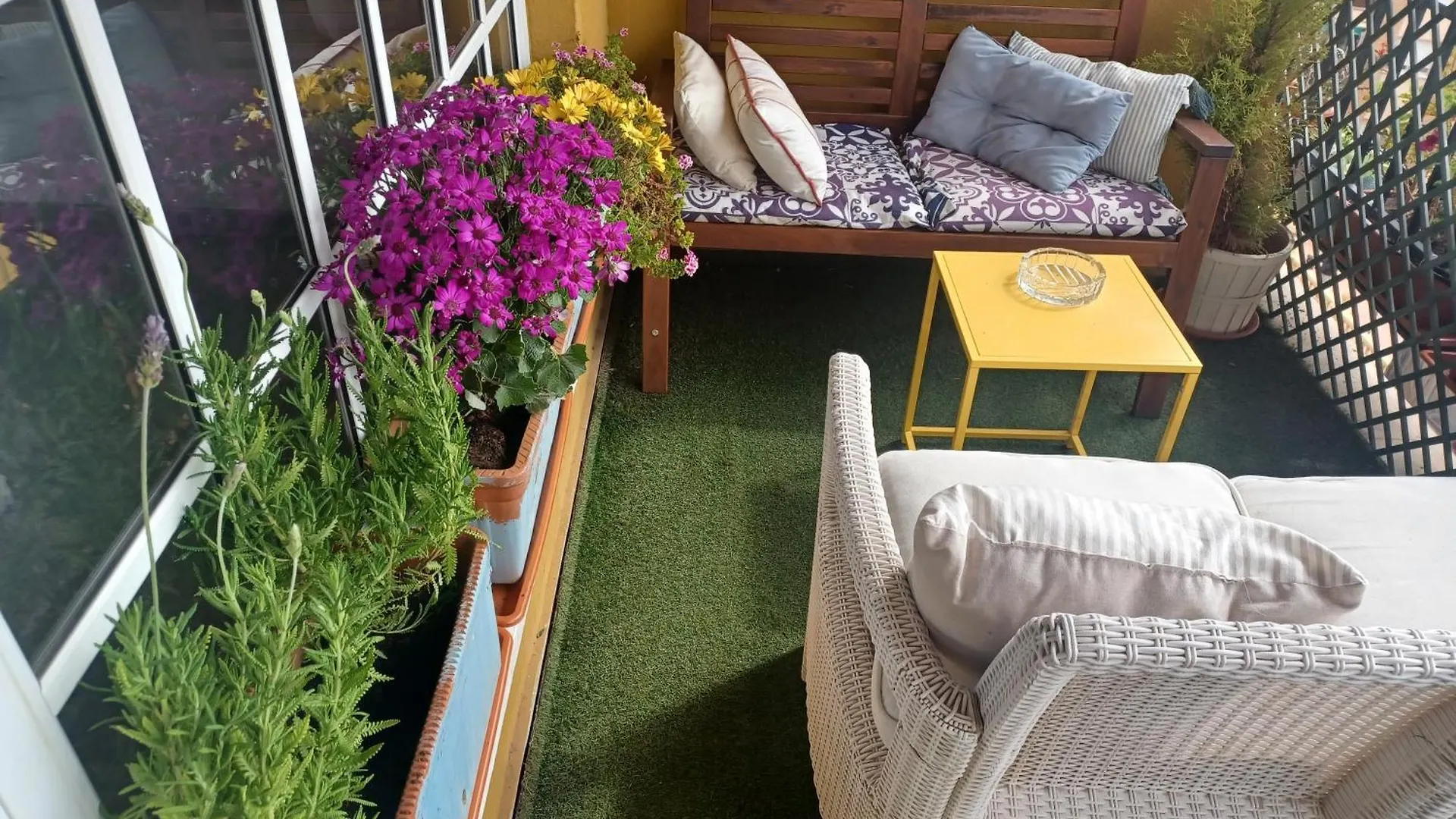 Sun And Chic Malaga Apartment